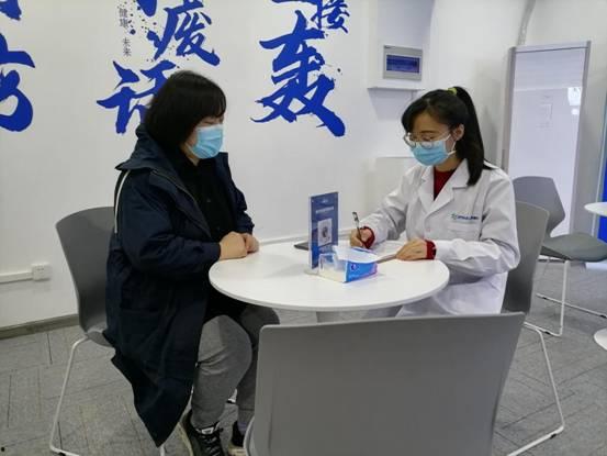 医生最新爆料新闻报道,揭秘病毒变异与传播途径 第3张 医生最新爆料新闻报道,揭秘病毒变异与传播途径 第3张